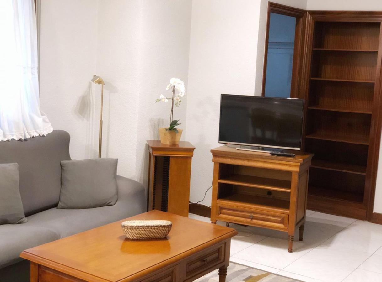 Clasico Y Funcional Vivienda Turistica Centro Bilbao Bilbau Exterior foto